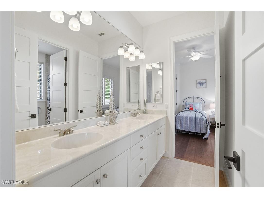 6891 Lakewood Isle Drive Fort Myers FL 33908 226002384 image18