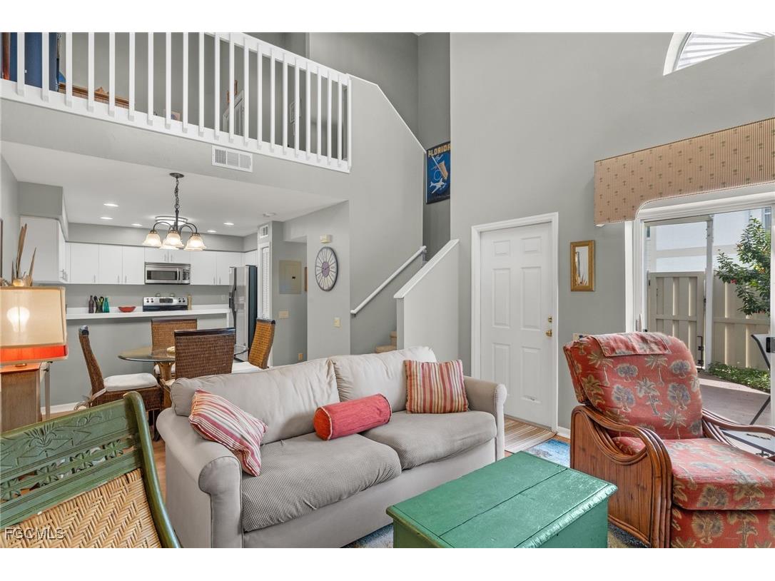 6891 Pentland Way #91 Fort Myers FL 33966 2025019389 image1