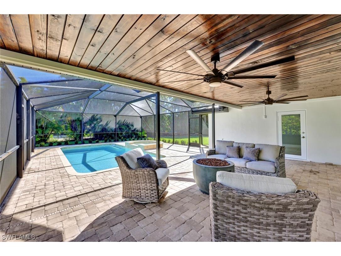 6892 Griffin Boulevard Fort Myers FL 33908 223078904 image1