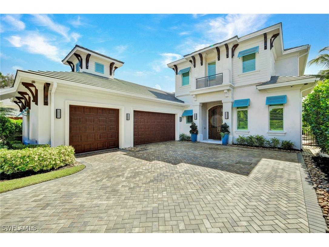 6892 Leeward Way Naples FL 34109 226008245 image1