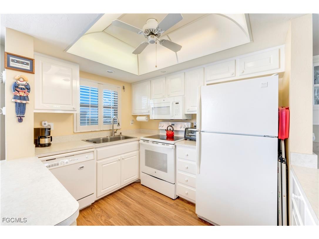 6895 Estero Boulevard #551 Fort Myers Beach FL 33931 2025012359 image8