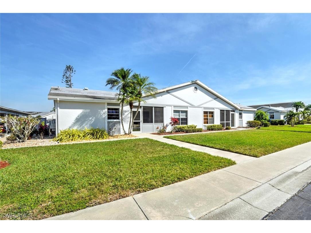 6895 Sandtrap Drive Fort Myers FL 33919 223016389 image1