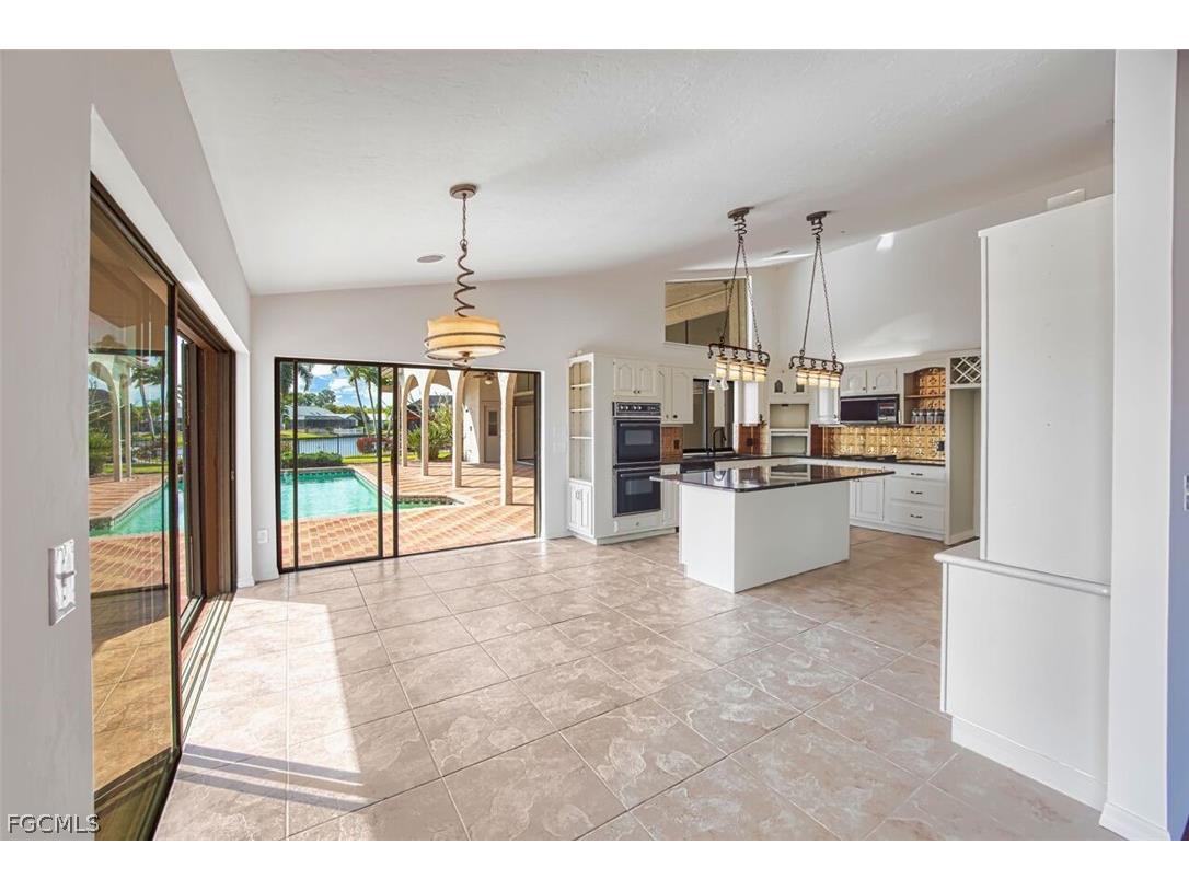 6896 Erin Marie Court Fort Myers FL 33919 2026010916 image20