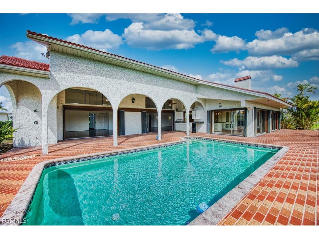 6896 Erin Marie Court Fort Myers FL 33919 2026010916 image3