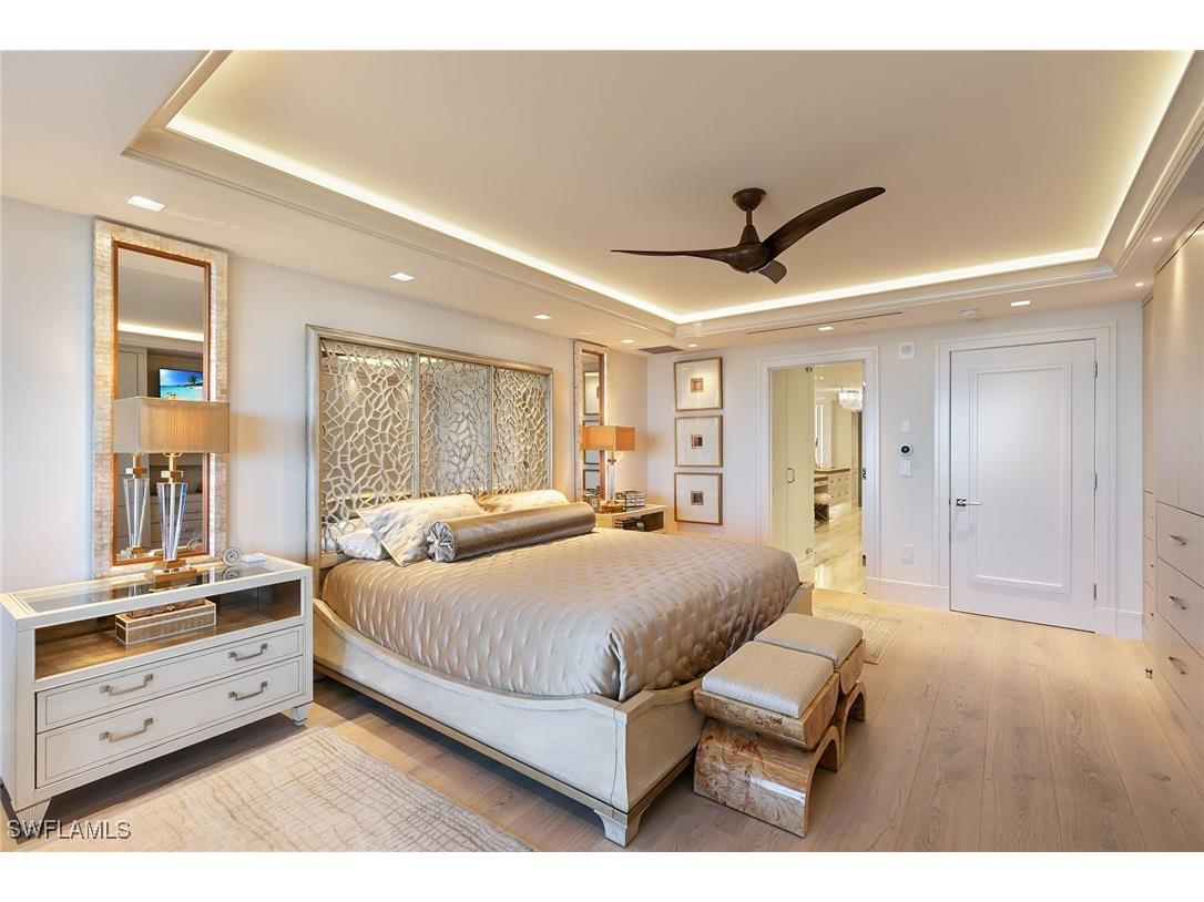 6897 Grenadier Boulevard #1202 Naples FL 34108 225078119 image26