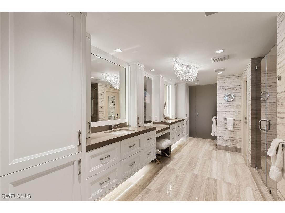 6897 Grenadier Boulevard #1202 Naples FL 34108 225078119 image29