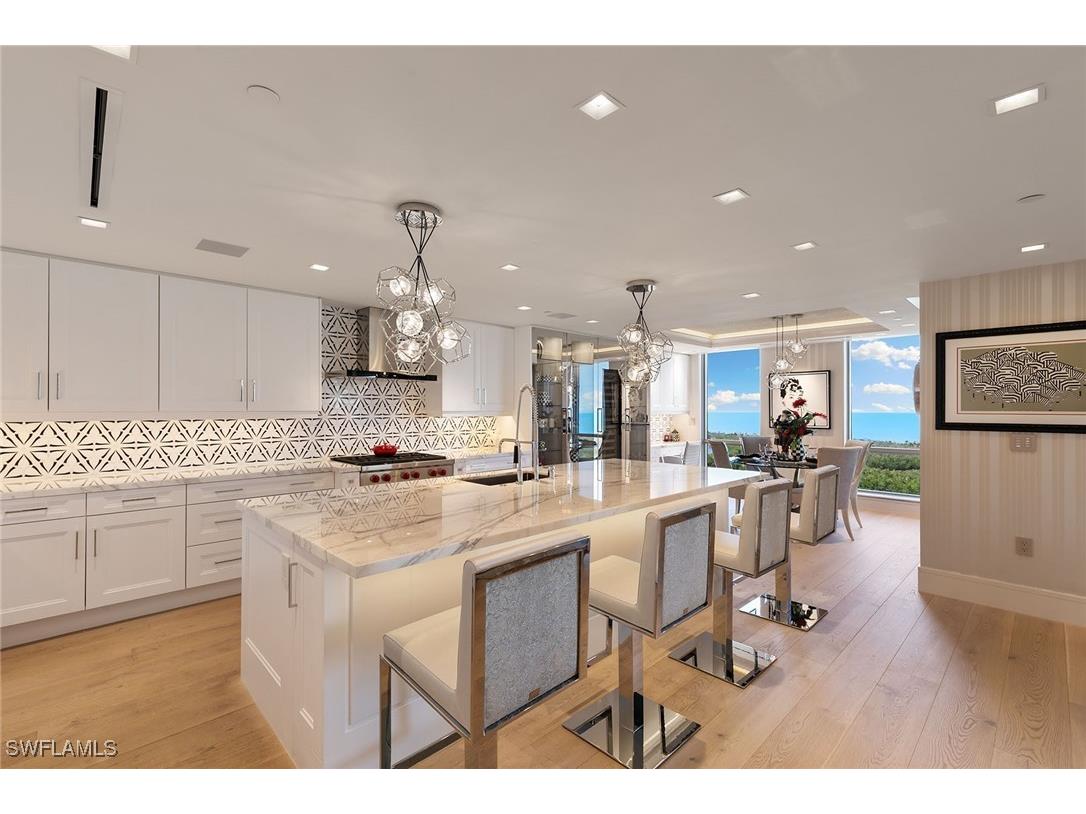 6897 Grenadier Boulevard #1202 Naples FL 34108 225078119 image3