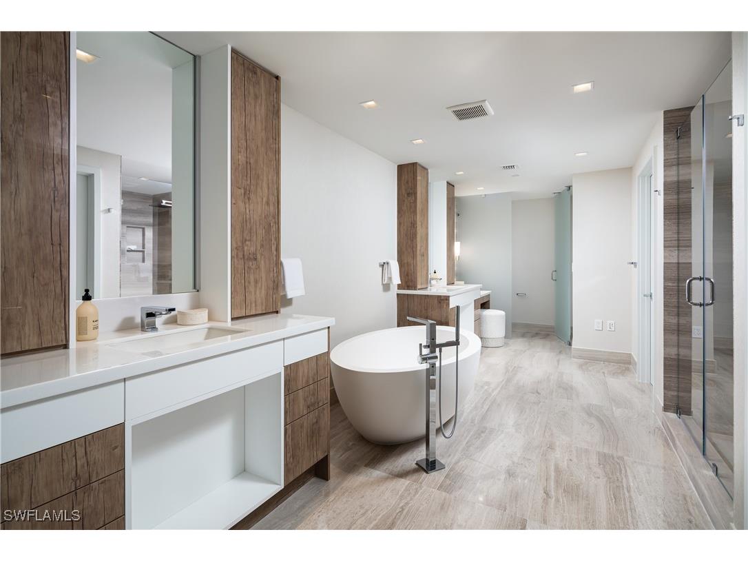 6897 Grenadier Boulevard #1602 Naples FL 34108 225034750 image11