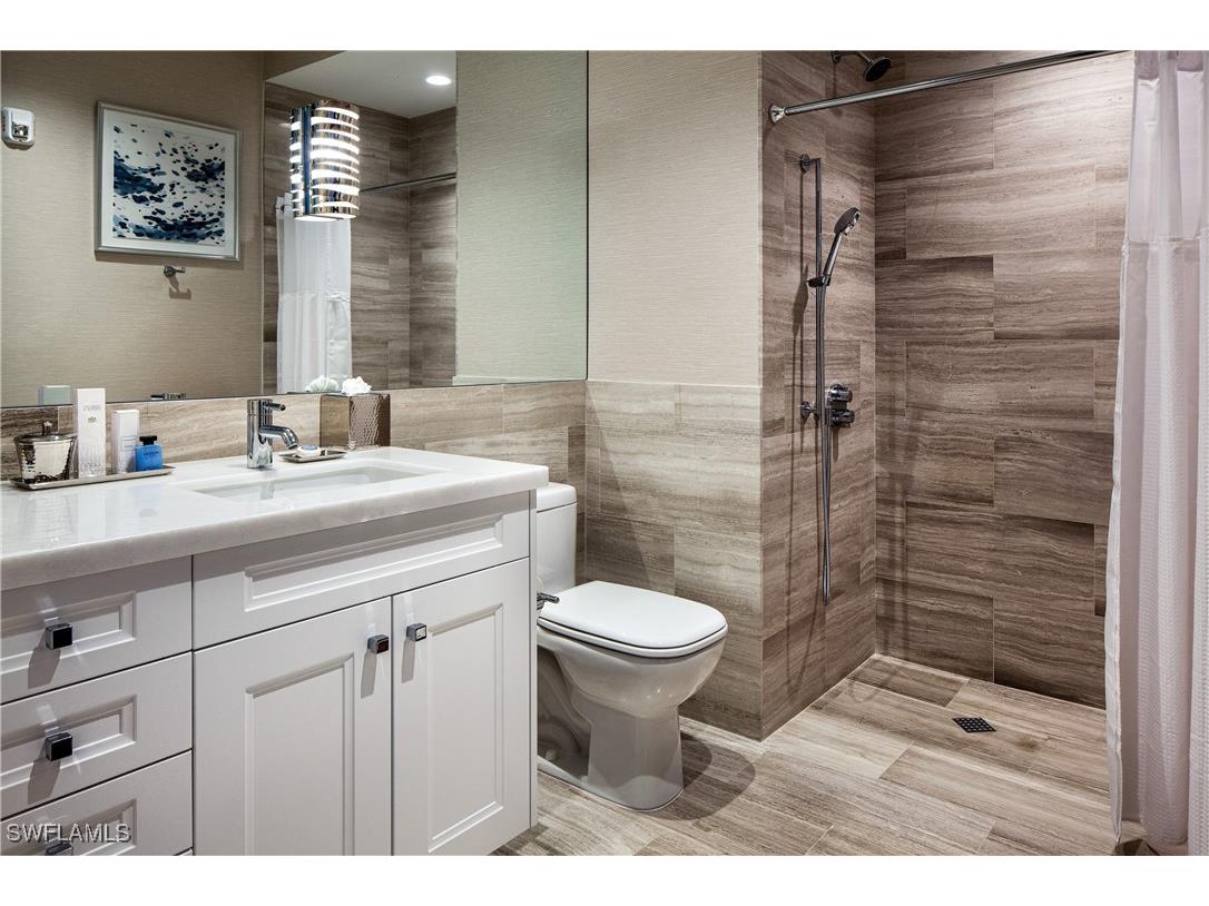 6897 Grenadier Boulevard #1602 Naples FL 34108 225034750 image33