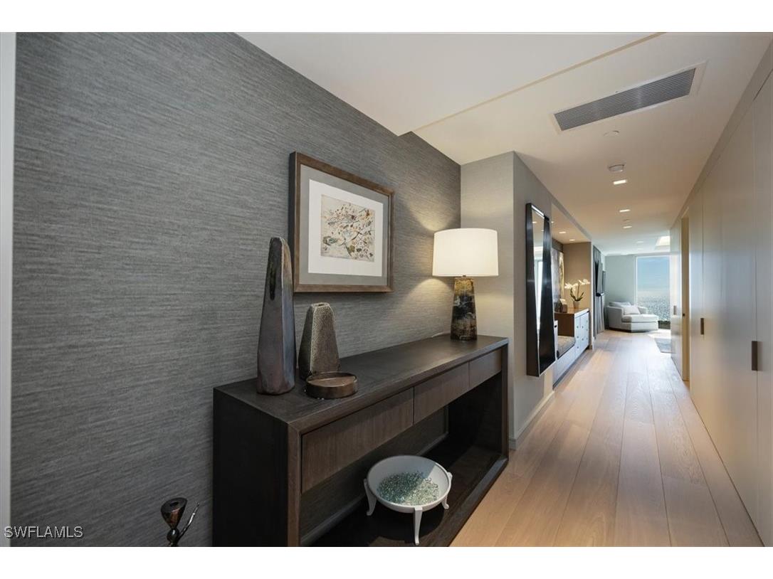 6897 Grenadier Boulevard #1701 Naples FL 34108 225073185 image18