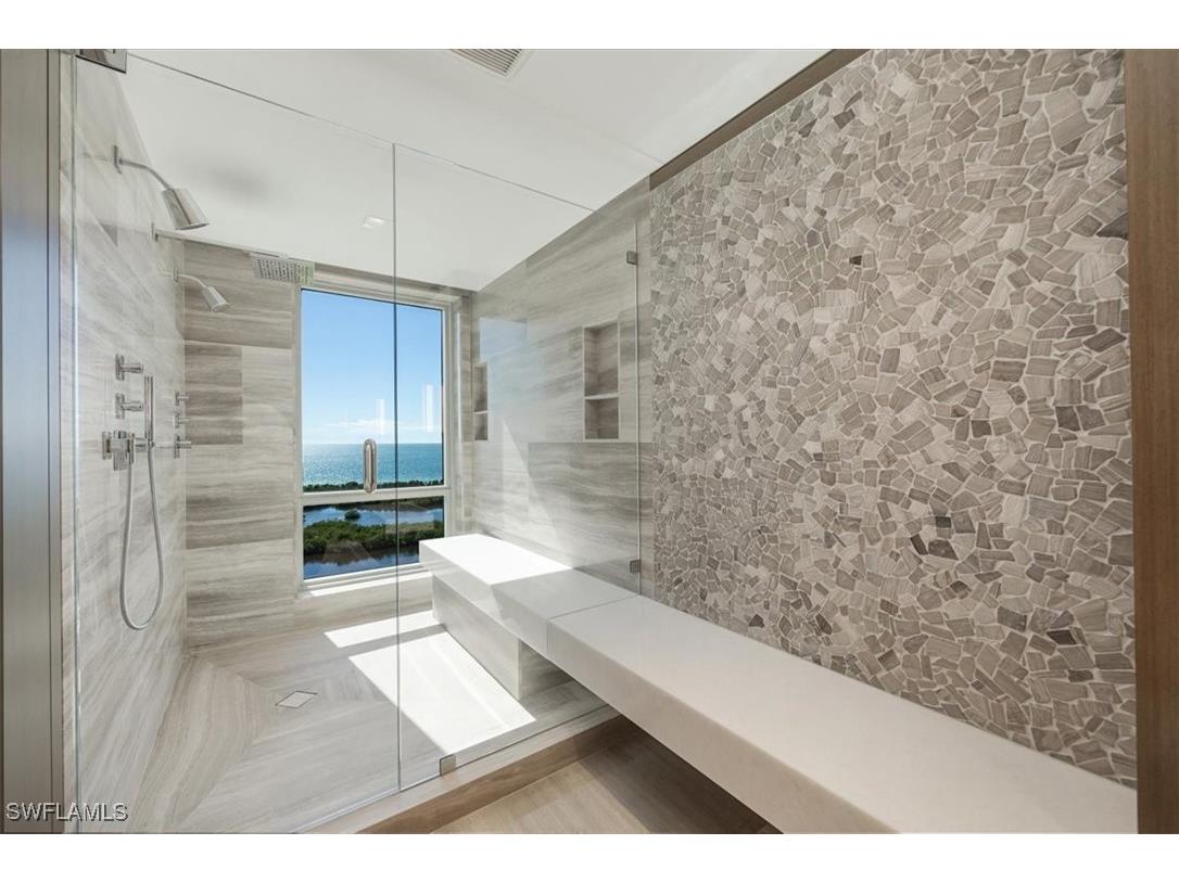 6897 Grenadier Boulevard #1701 Naples FL 34108 225073185 image22