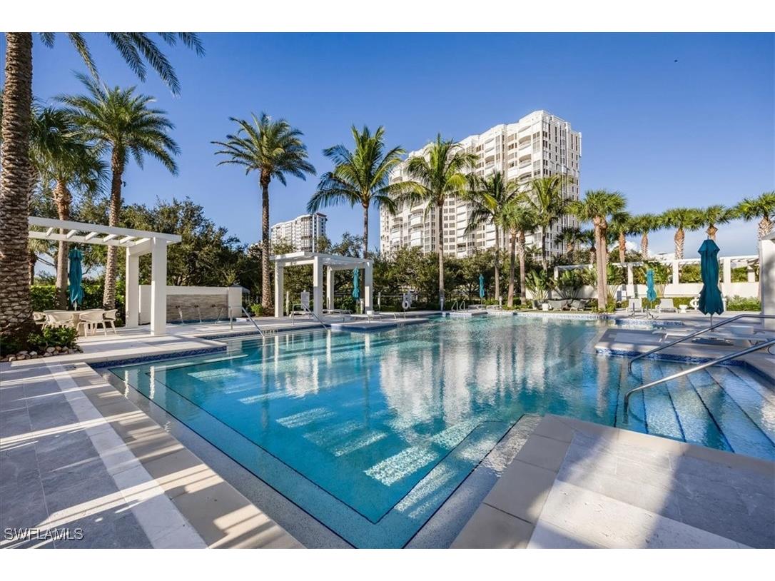 6897 Grenadier Boulevard #1701 Naples FL 34108 225073185 image37