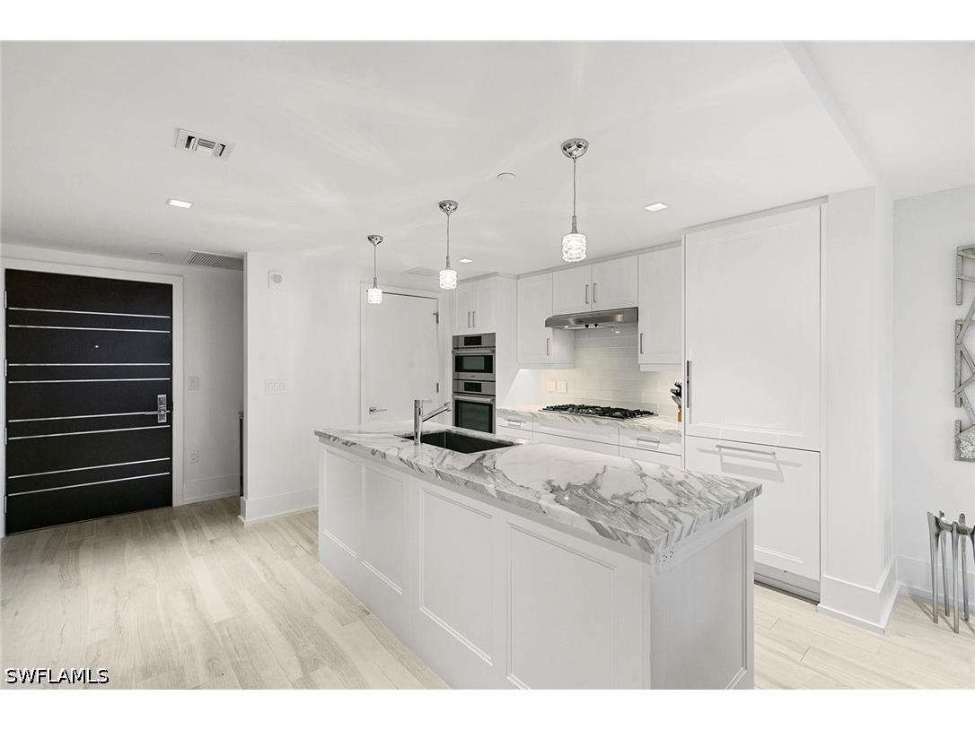 6897 Grenadier Boulevard #206 Naples FL 34108 226012885 image40