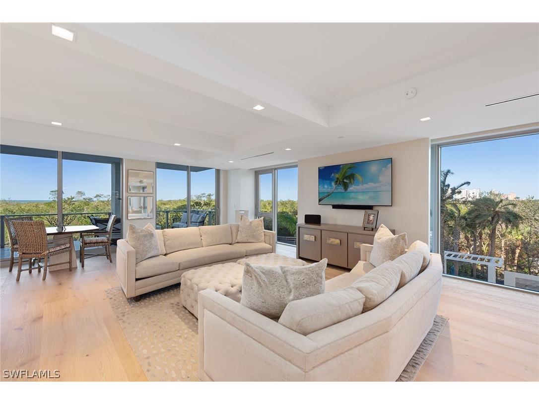 6897 Grenadier Boulevard #304 Naples FL 34108 223011523 image1