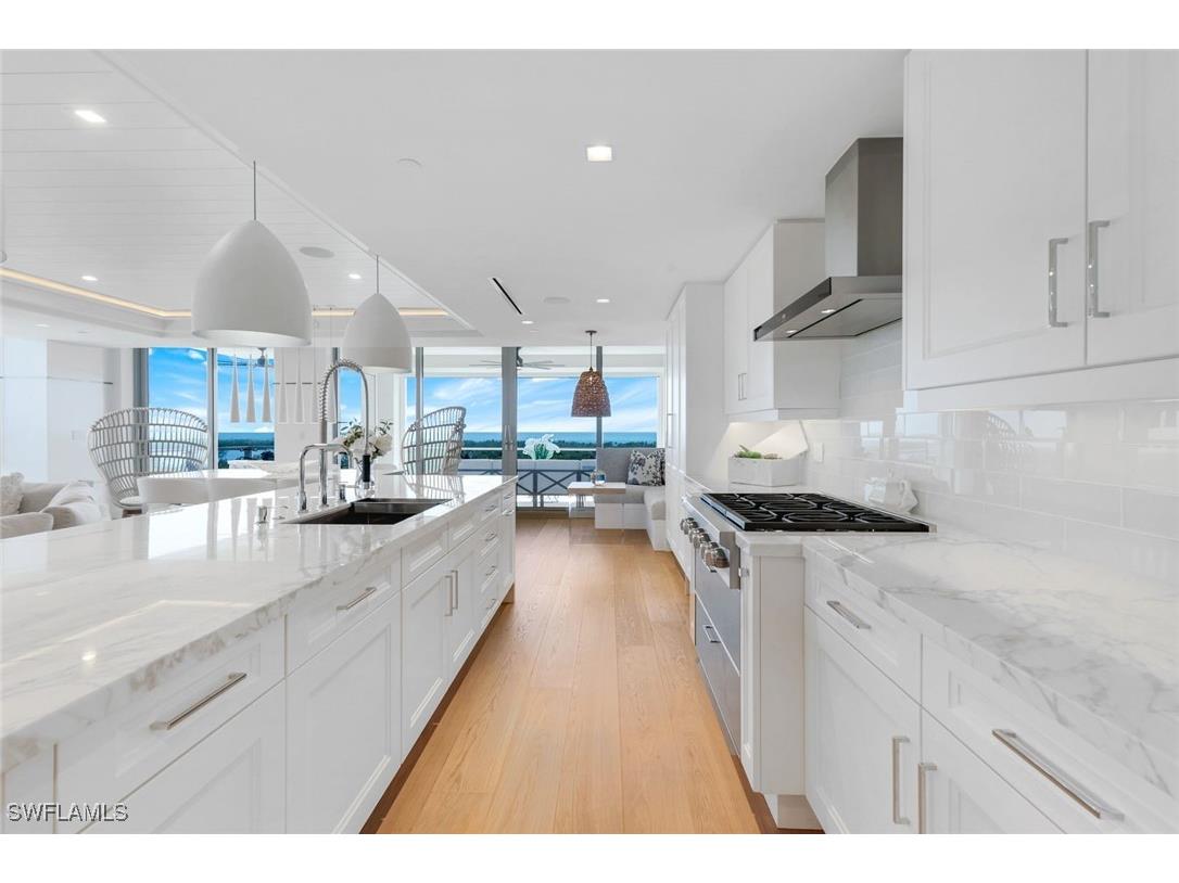 6897 Grenadier Boulevard #601 Naples FL 34108 225080372 image13