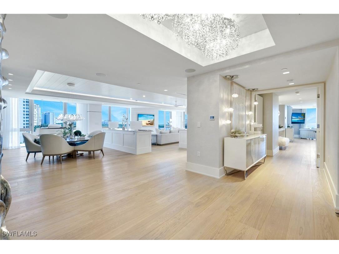 6897 Grenadier Boulevard #601 Naples FL 34108 225080372 image20