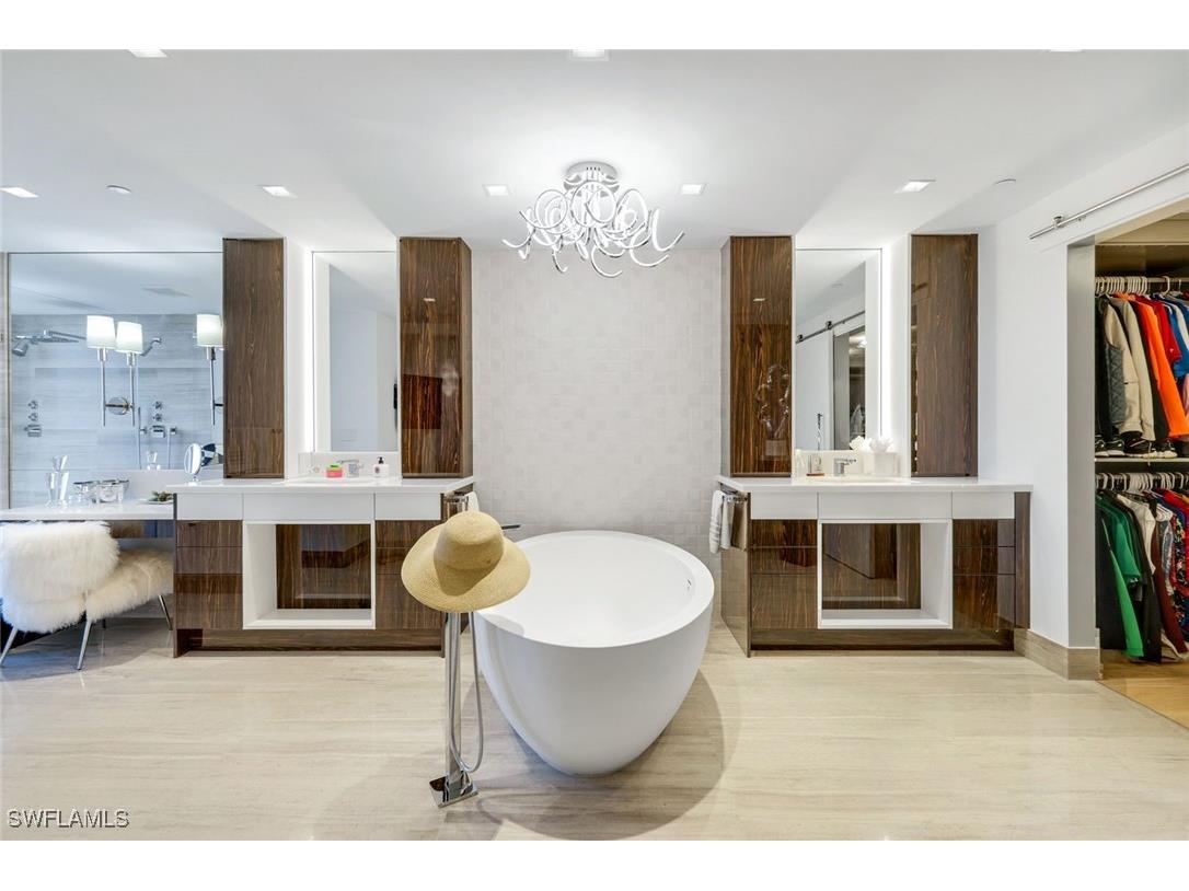 6897 Grenadier Boulevard #601 Naples FL 34108 225080372 image25