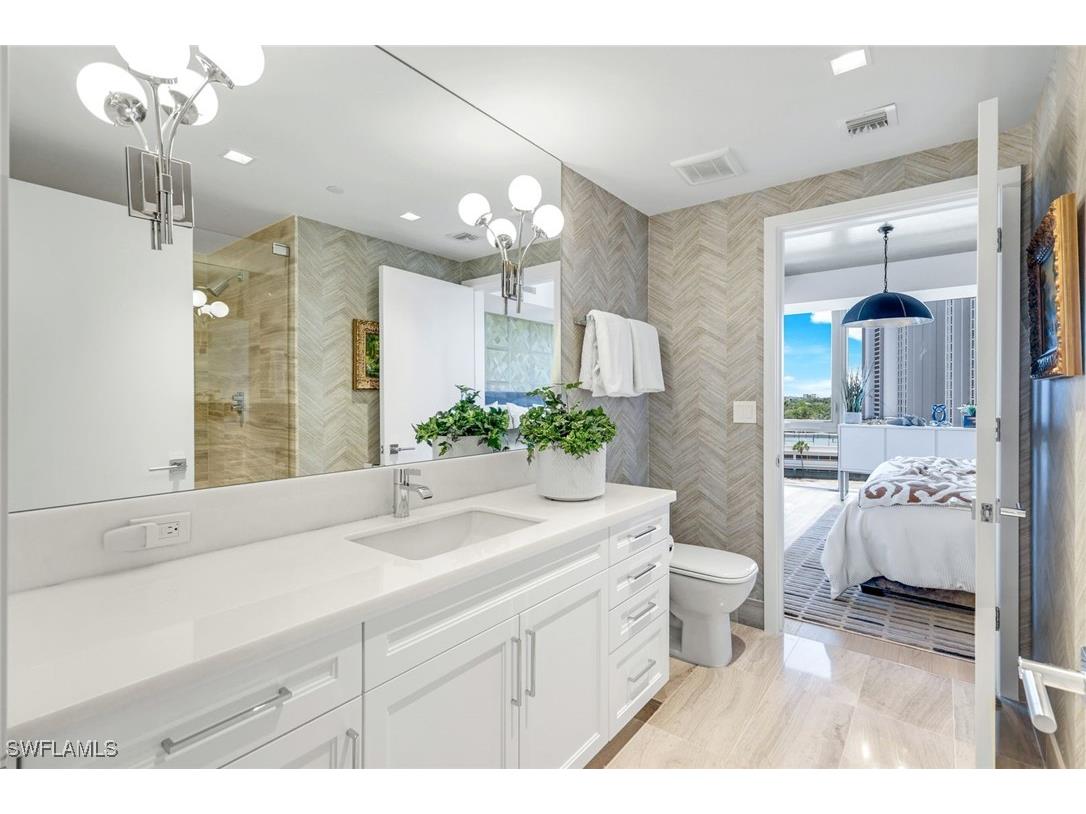 6897 Grenadier Boulevard #601 Naples FL 34108 225080372 image30