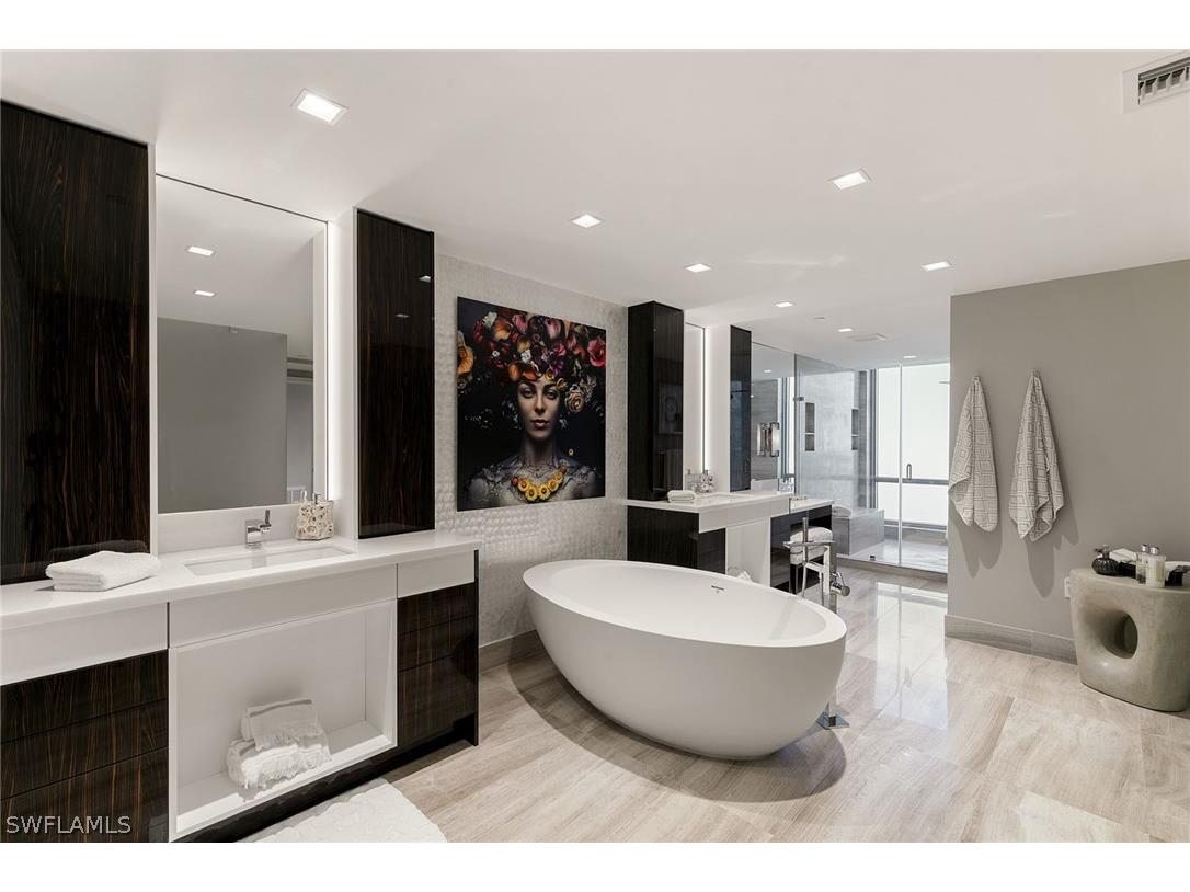 6897 Grenadier Boulevard #704 Naples FL 34108 226007587 image15