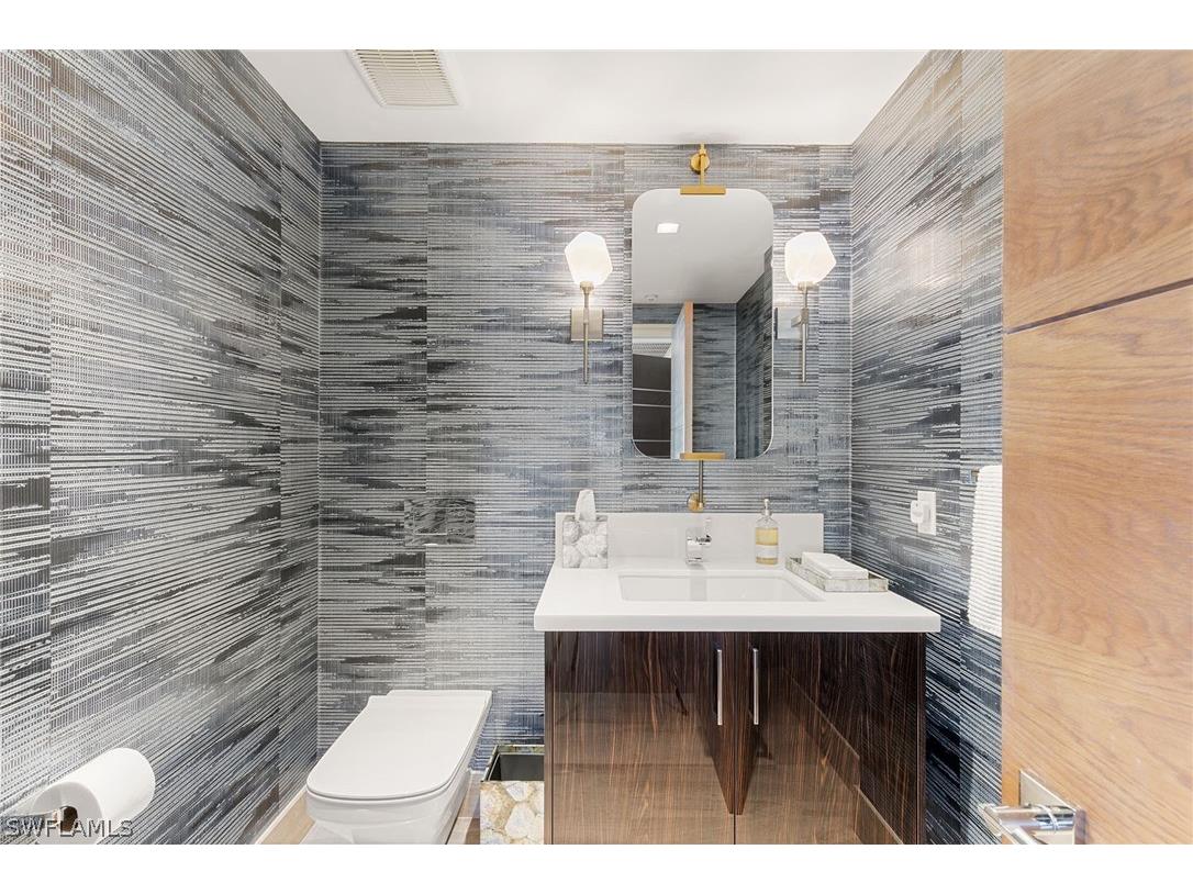 6897 Grenadier Boulevard #704 Naples FL 34108 226007587 image17