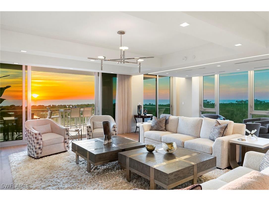 6897 Grenadier Boulevard #704 Naples FL 34108 226007587 image2