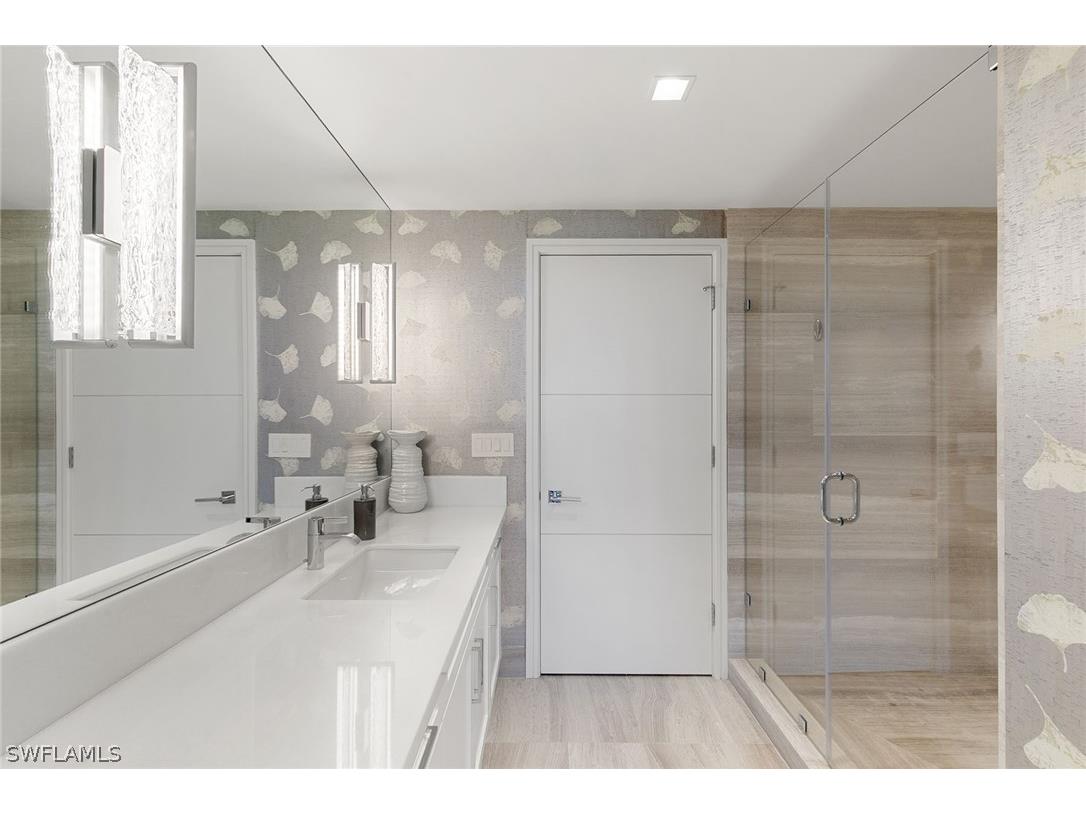 6897 Grenadier Boulevard #704 Naples FL 34108 226007587 image26