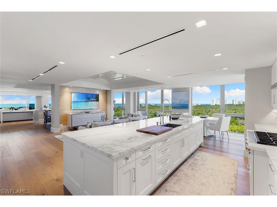 6897 Grenadier Boulevard #704 Naples FL 34108 226007587 image8