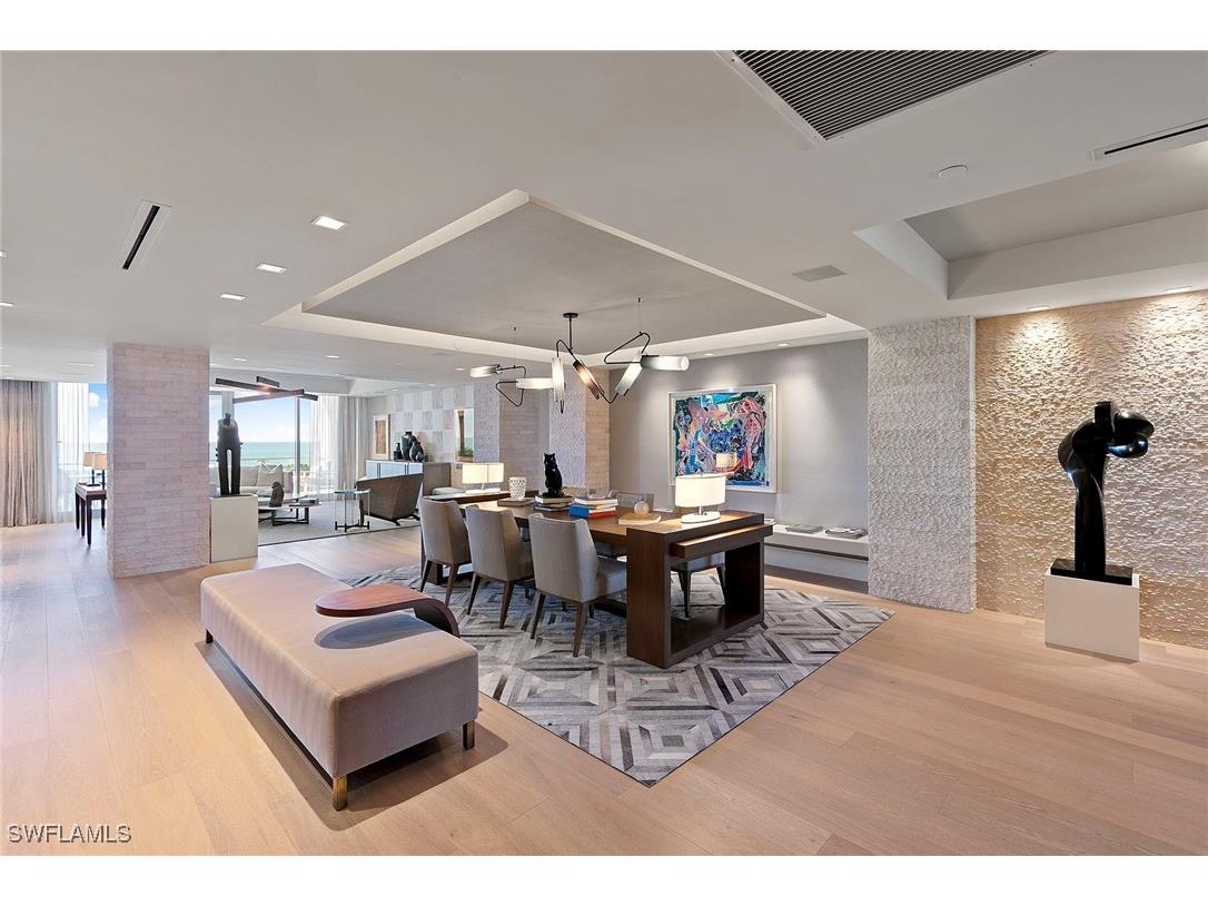 6897 Grenadier Boulevard #902 Naples FL 34108 225079499 image1