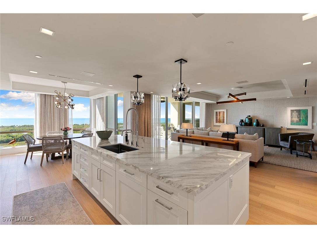 6897 Grenadier Boulevard #902 Naples FL 34108 225079499 image14