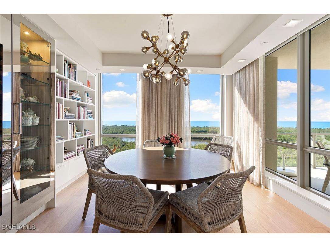 6897 Grenadier Boulevard #902 Naples FL 34108 225079499 image16