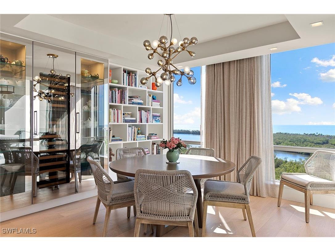 6897 Grenadier Boulevard #902 Naples FL 34108 225079499 image17