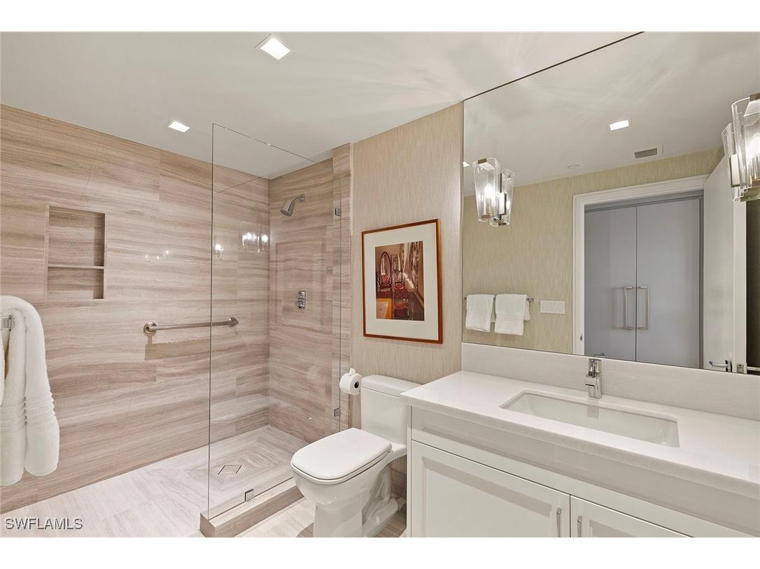 6897 Grenadier Boulevard #902 Naples FL 34108 225079499 image35