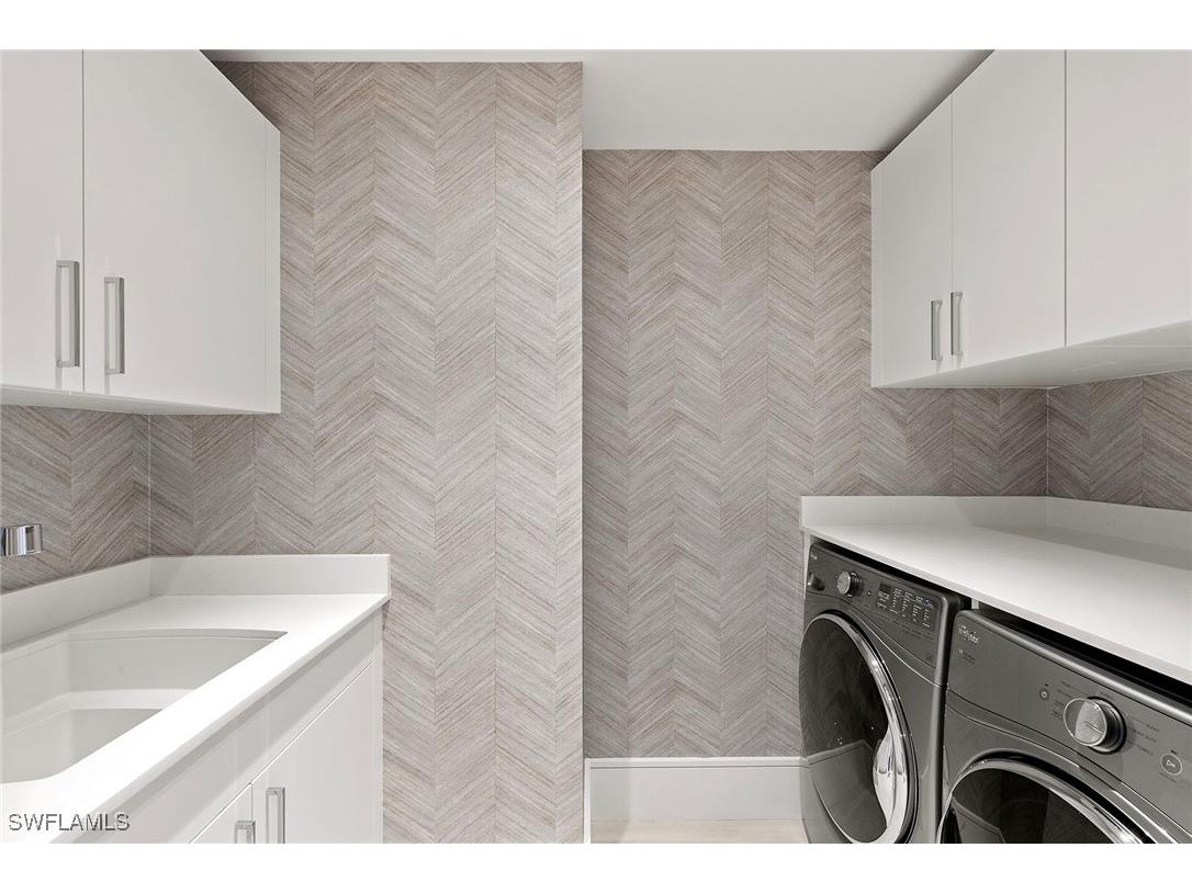 6897 Grenadier Boulevard #902 Naples FL 34108 225079499 image37