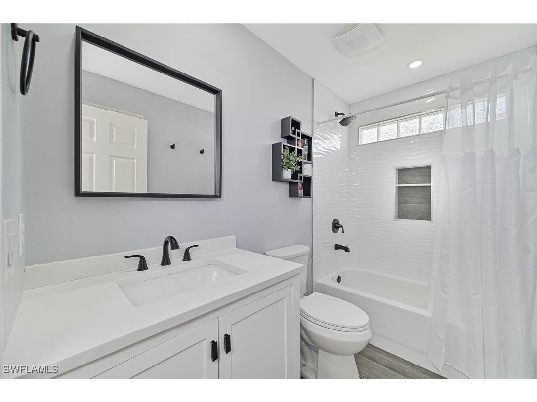 69 Burnt Pine Drive Naples FL 34119 226004305 image37