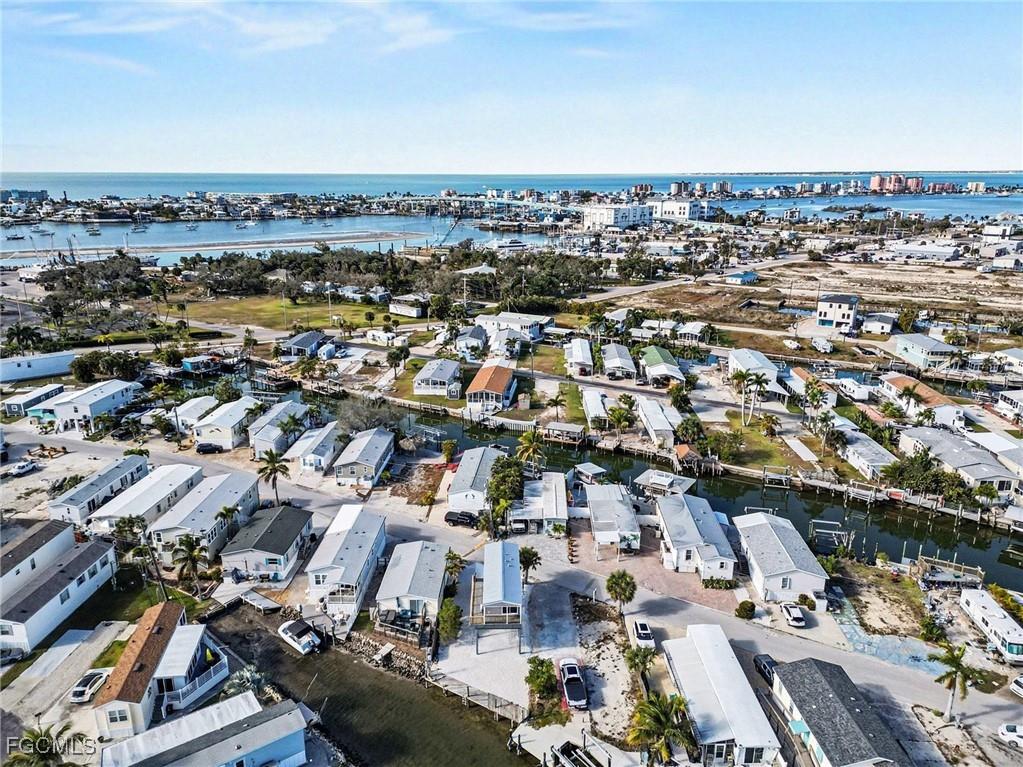 69 Emily Lane Fort Myers Beach FL 33931 2026005686 image35