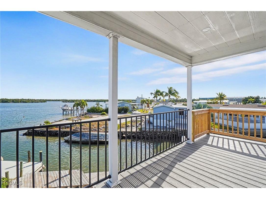 69 Emily Lane Fort Myers Beach FL 33931 2026005686 image9