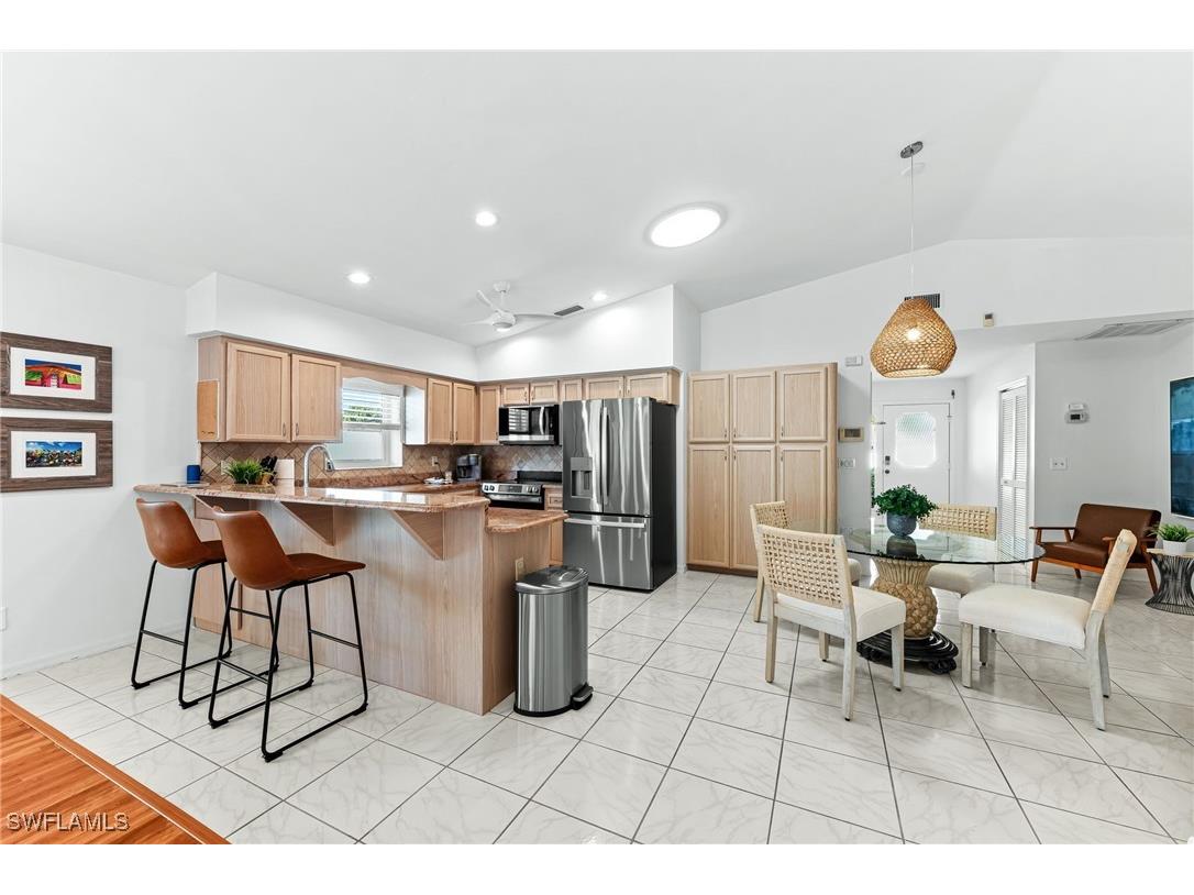 690 100th Avenue N Naples FL 34108 225063697 image12