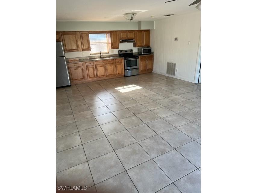 690 109th Avenue N Naples FL 34108 225063535 image5