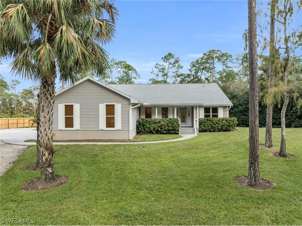 690 27th Street NW Naples FL 34120 223088447 image1