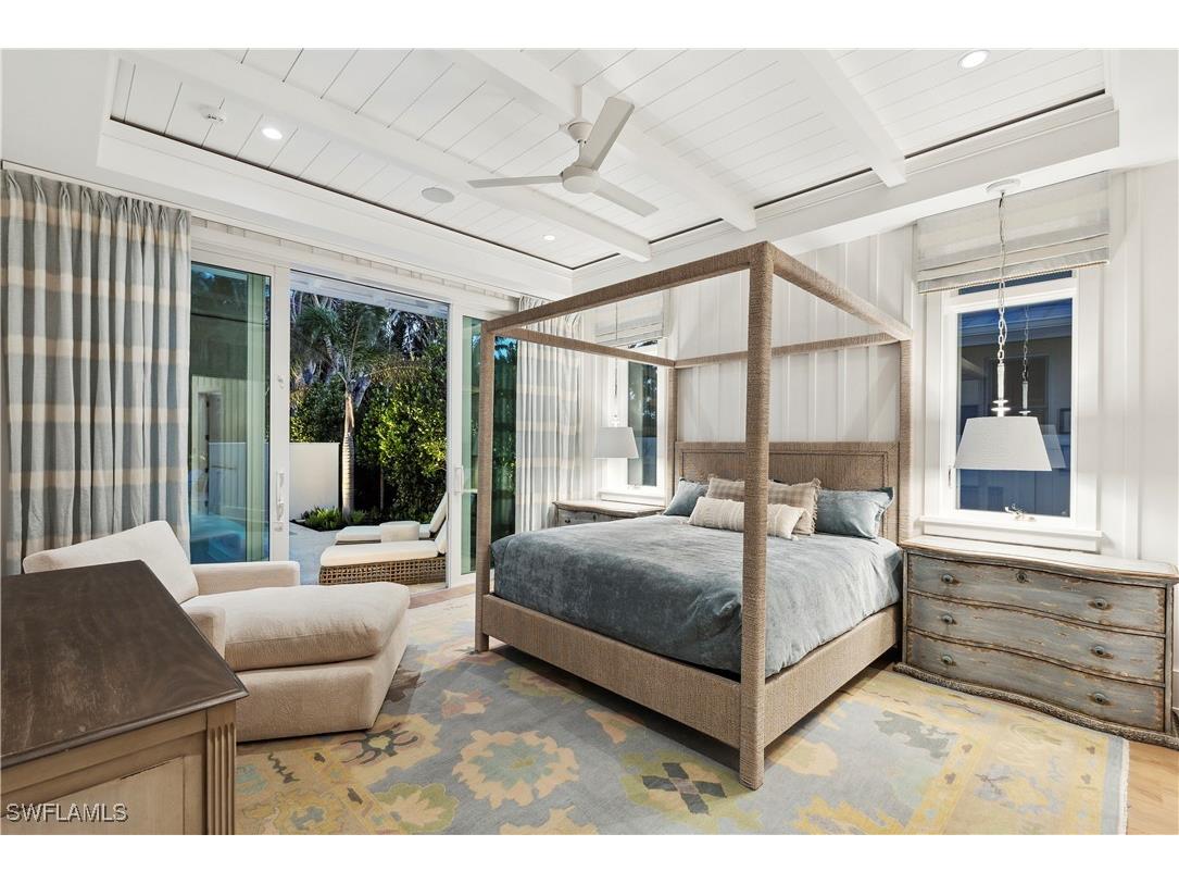 690 7th Avenue N Naples FL 34102 224028308 image13