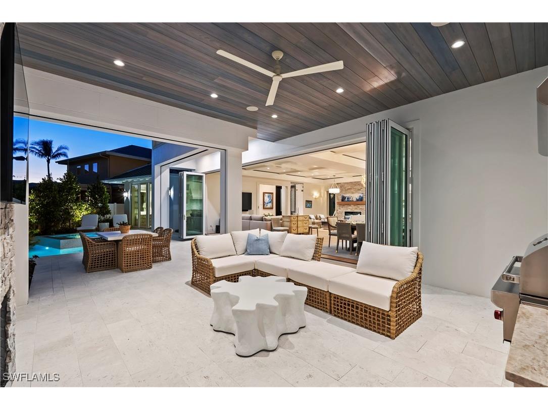 690 7th Avenue N Naples FL 34102 224028308 image24