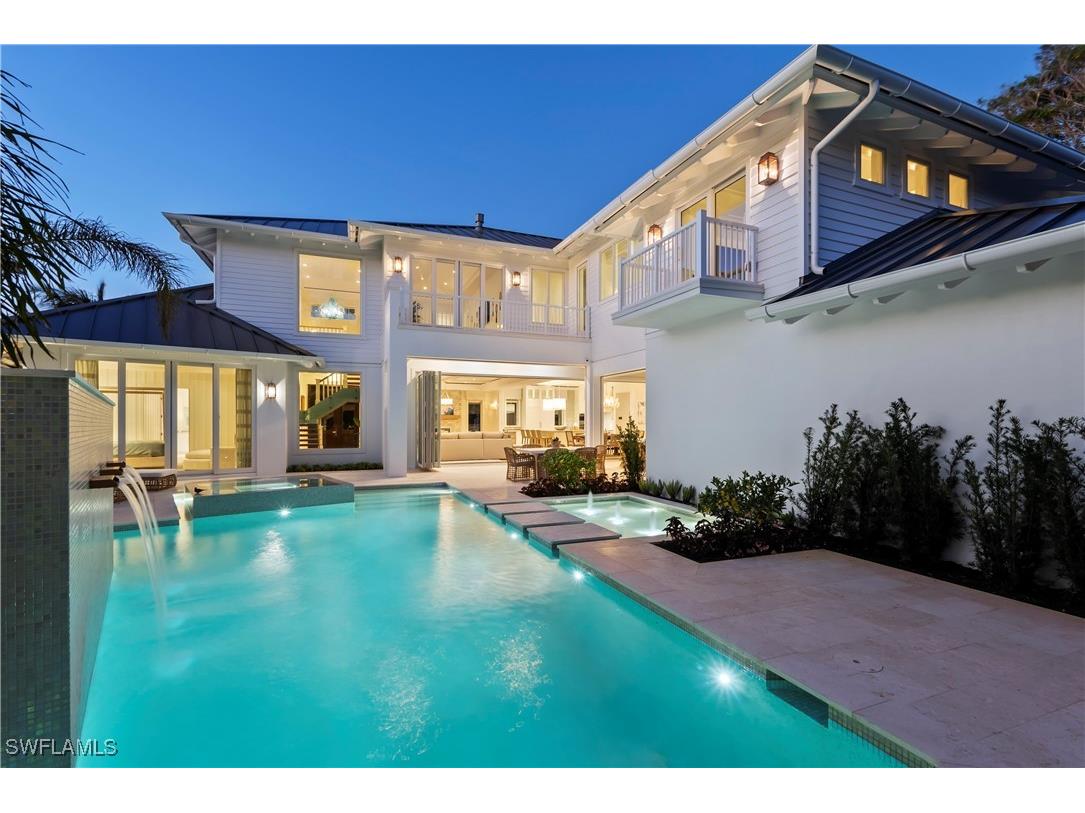 690 7th Avenue N Naples FL 34102 224028308 image27