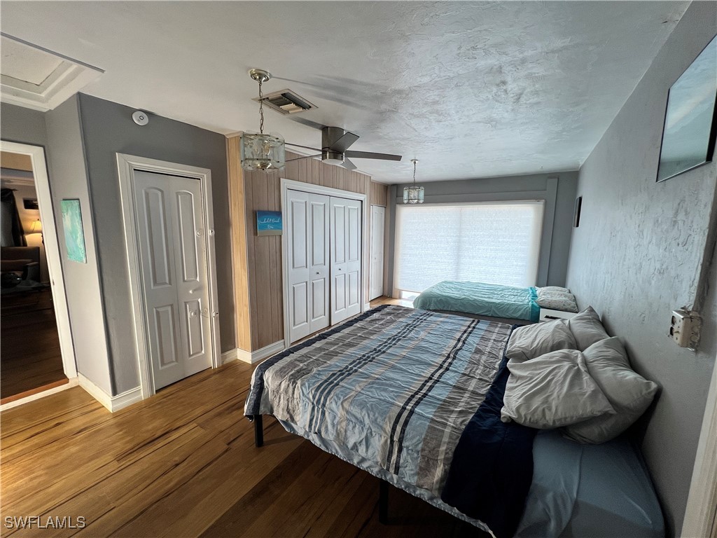 690 95th Avenue N Naples FL 34108 225065938 image34