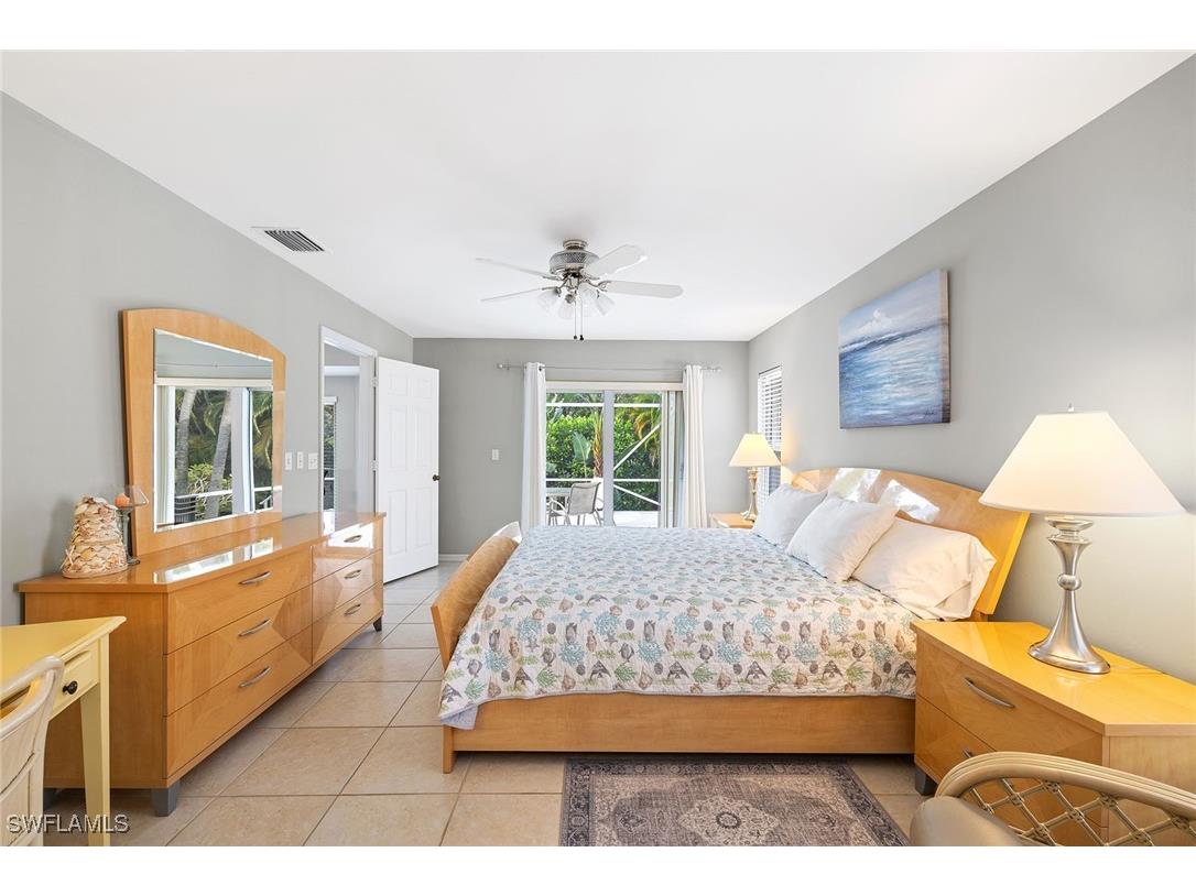 690 Amber Drive Marco Island FL 34145 225072180 image11