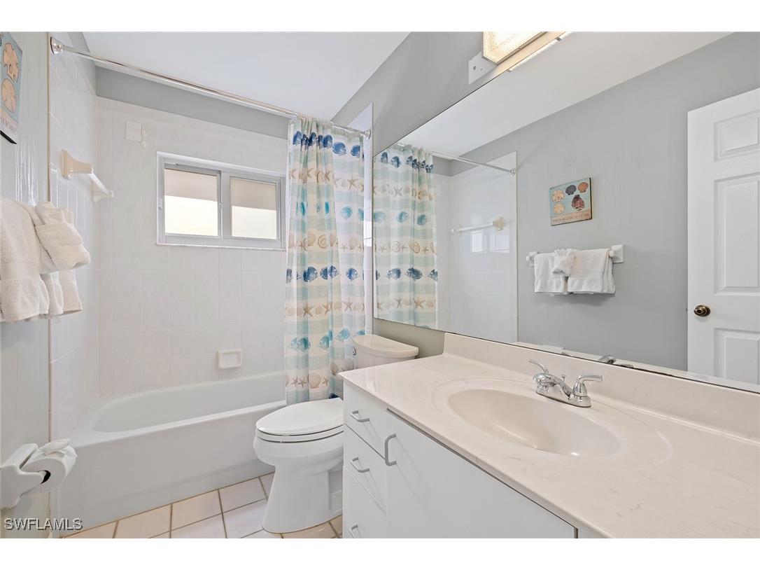 690 Amber Drive Marco Island FL 34145 225072180 image18