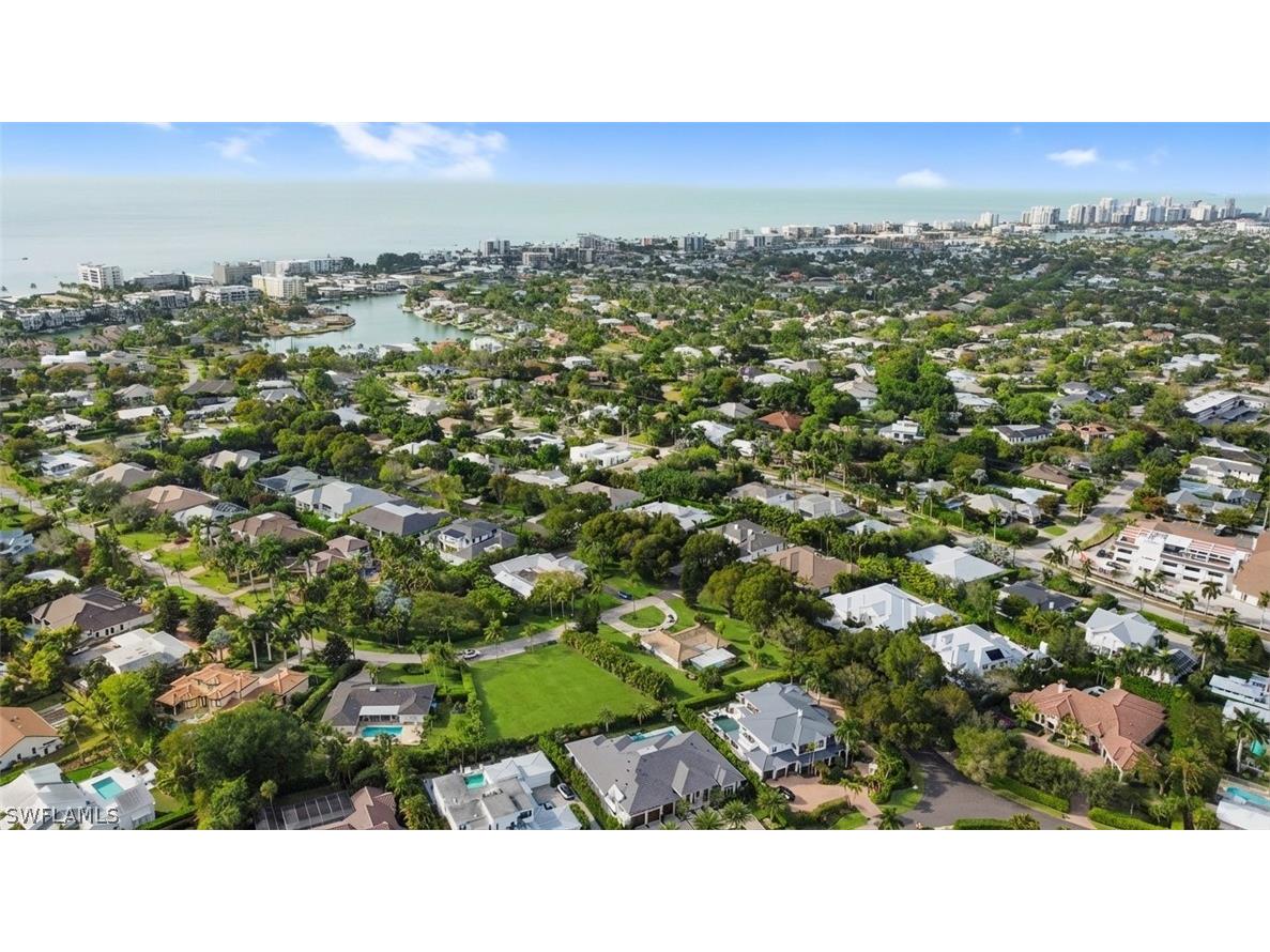 690 Murex Drive Naples FL 34102 226007174 image4