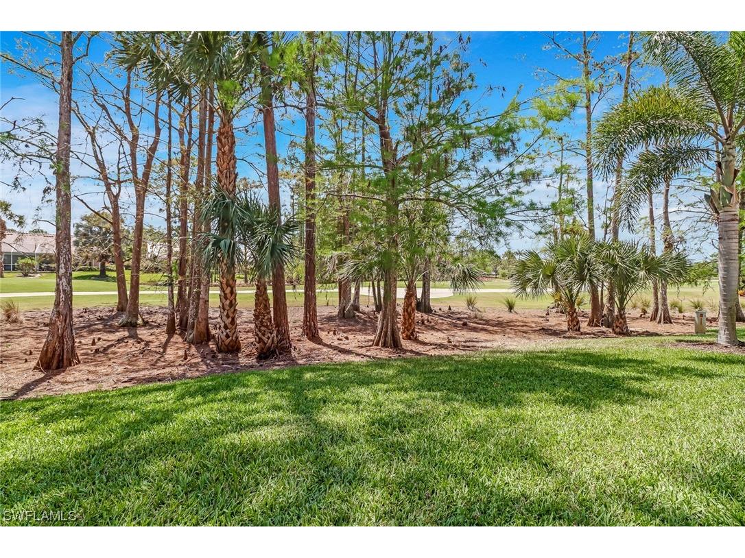 6900 Dennis Circle #J-105 Naples FL 34104 223024974 image1