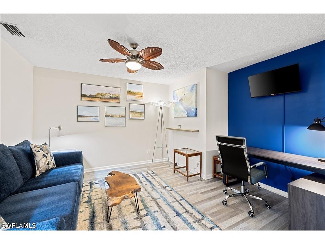 6900 Dennis Circle #J-205 Naples FL 34104 226017311 image18