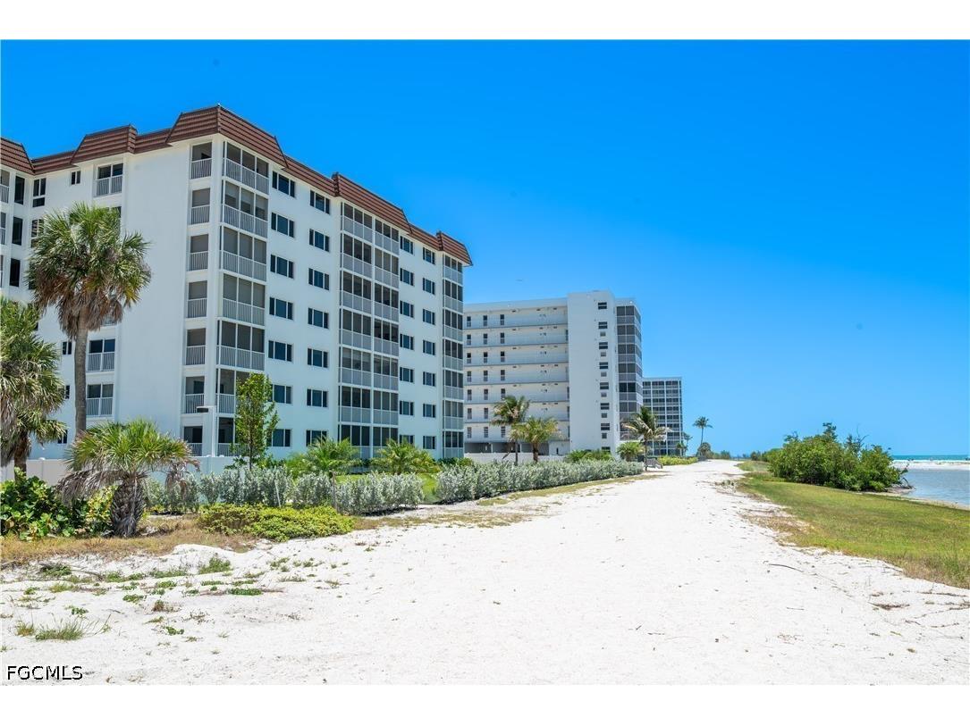 6900 Estero Boulevard #401 Fort Myers Beach FL 33931 2026021203 image29