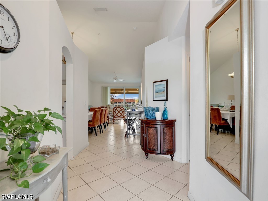 6900 Huntington Lakes Circle #202 Naples FL 34119 226020469 image1